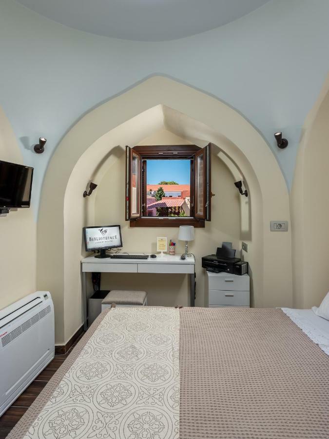 Apartamento Bibliotheque Rhodes City Exterior foto